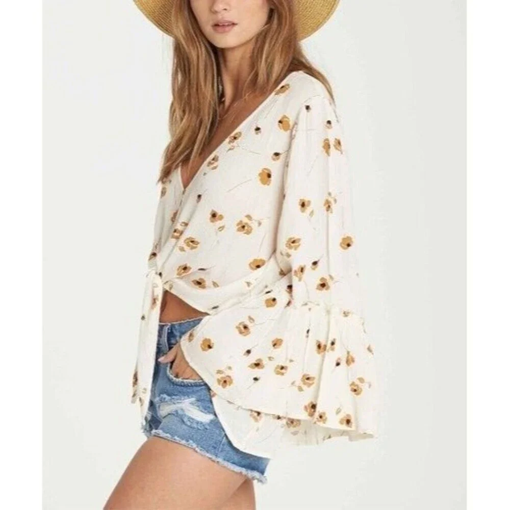 Darling BILLABONG "Lust Wild Top" Tie-Up Crop Top w/Bell Sleeves Size Small - Picture 6 of 12